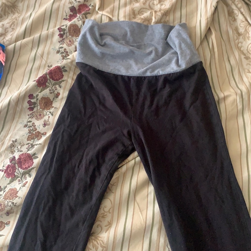 No Boundaries Women’s S Yoga Pants